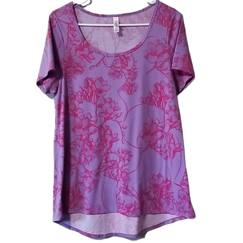 LuLaRoe classic tee high/low A-line tunic purple with red floral print medium